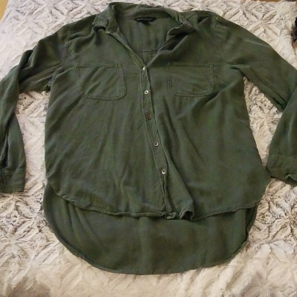 Comfortable button up